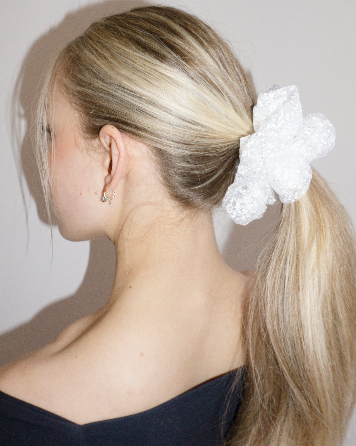 Acco Lace