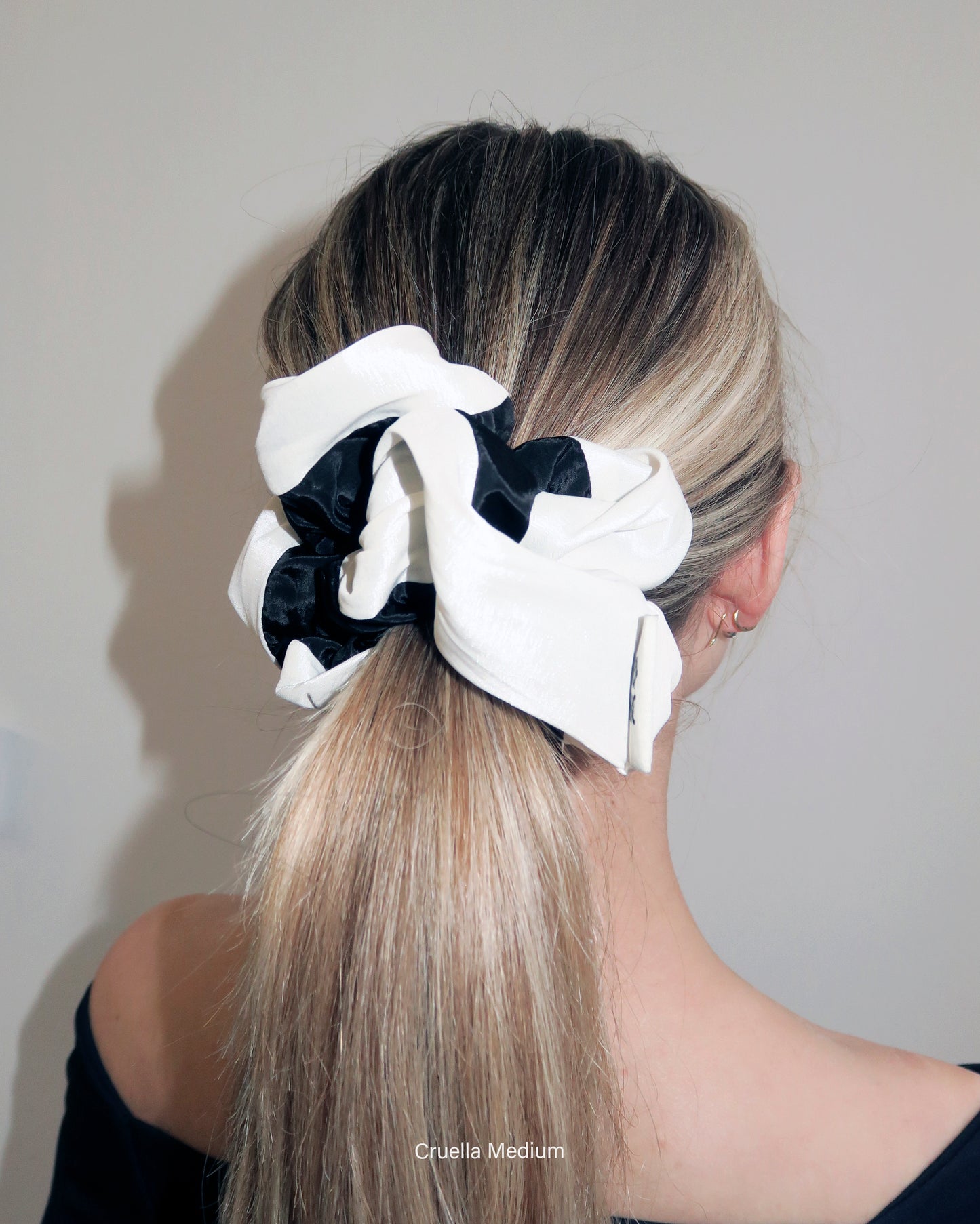 Cruella 3 Sizes