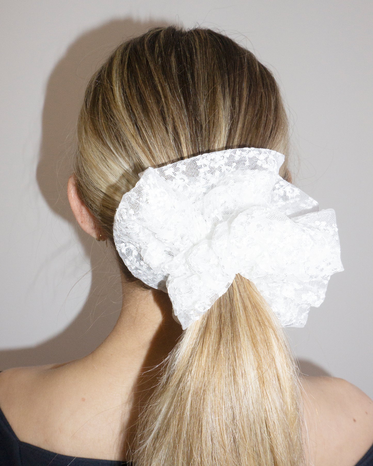 Acco Lace